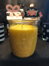 Load image into Gallery viewer, Honeysuckle Soywax Candle 16oz
