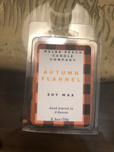 Load image into Gallery viewer, Autumn Flannel Soywax Waxmelt 2.5oz
