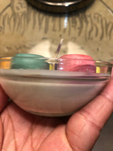 Load image into Gallery viewer, Fruity Loop Soywax Candle Bowl 4oz
